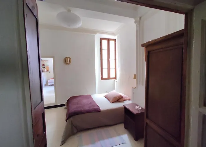 Logis Dans La Catiche De Loutre, Maison Medievale Apartamento *